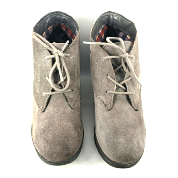 White Mountain Kahlua Gray Suede, Lace-Up, Wedge Bootie. Women's Size 8M - Picture 5 of 12